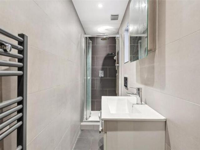 Apartment for rent in Cat Hill