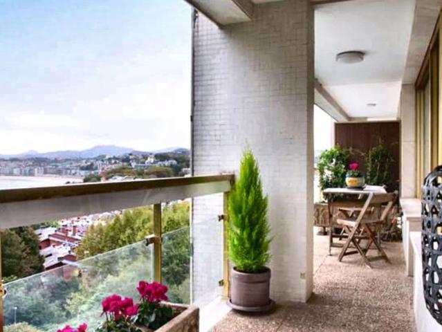 Apartamento en alquiler en Ipar-Ekialdea, Donostia-san Sebastián