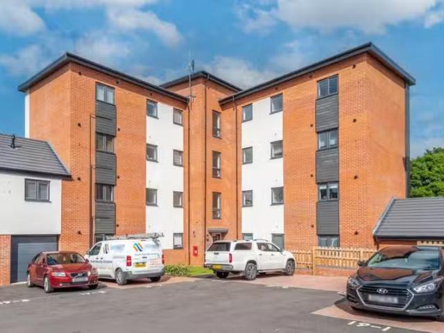 Apartment for rent in Rednal, West Midlands