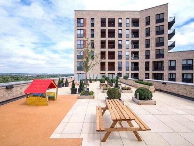 Apartment for rent in Southall, Greater London