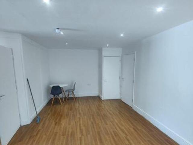 House for rent in Lyons, Greater London