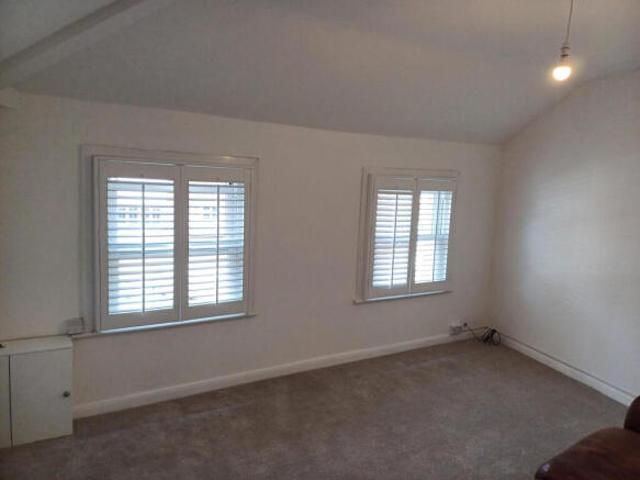 Apartment for rent in Barnes, Greater London