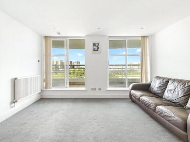 Apartment for rent in Cat Hill, England