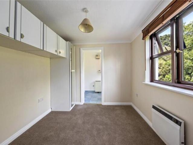 Apartment for rent in Isleworth, Greater London