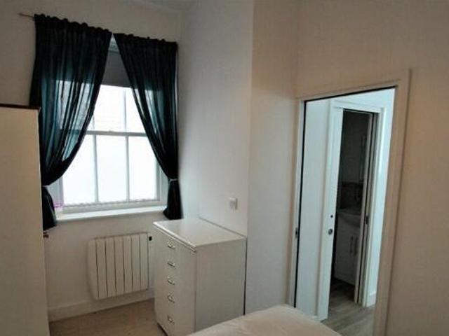 House for rent in Bedford