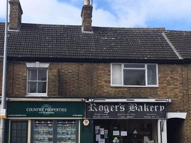 House for rent in Lyons, Greater London