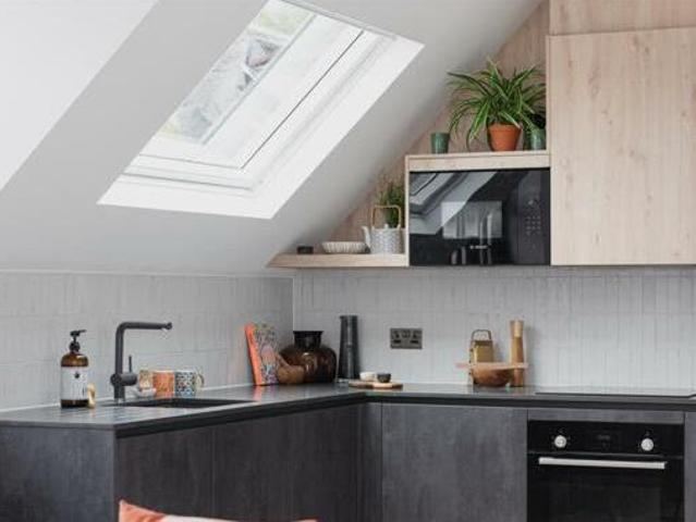 House for rent in Surrey