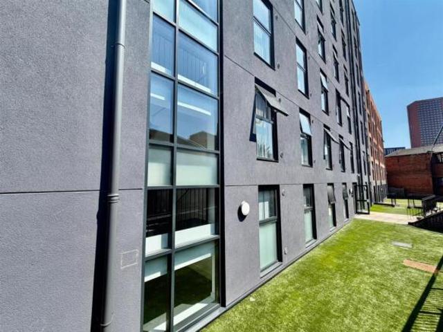 Apartment for rent in Forthampton, Worcestershire