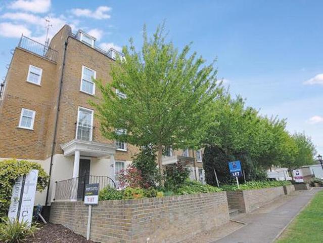 House for rent in Colliers End, Hertfordshire