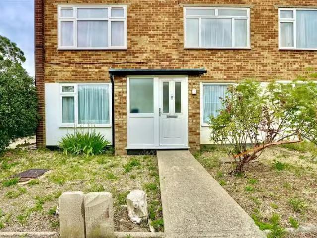 Apartment for rent in Ruislip, Greater London