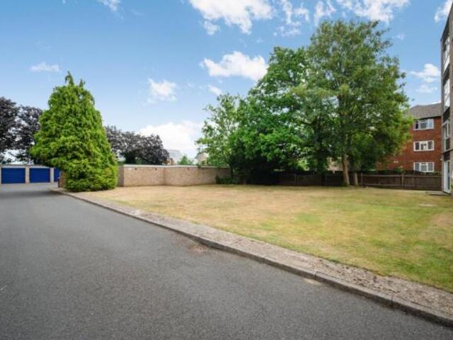 Apartment for rent in Beckenham, Greater London
