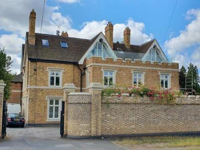 House for rent in Lyons, Greater London