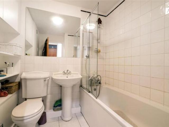 Apartment for rent in Cat Hill