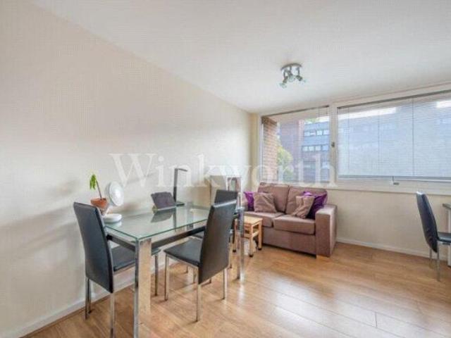 Apartment for rent in Cat Hill, England