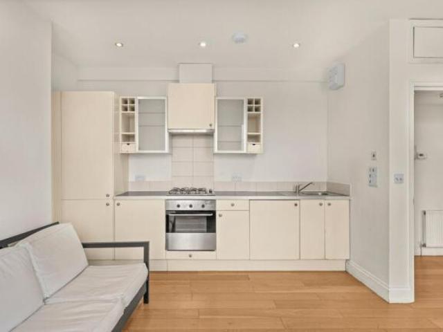 Apartment for rent in Catford, Greater London