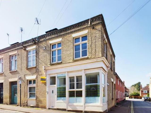 House for rent in Lyons, Greater London