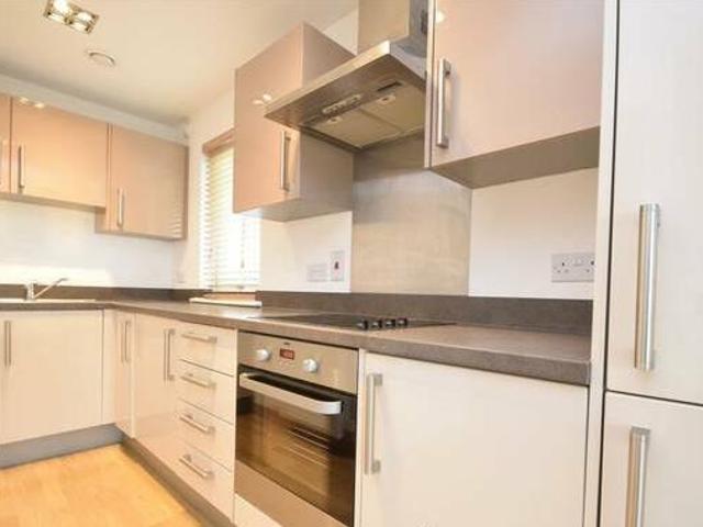 House for rent in Surrey