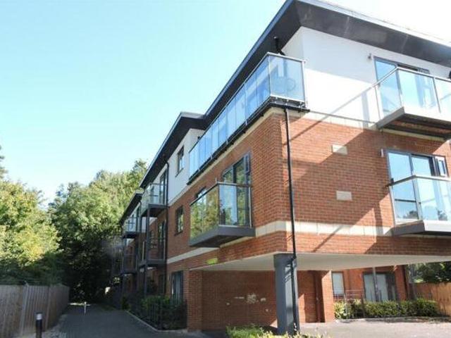House for rent in Batchworth, Hertfordshire