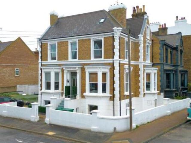 Apartment for rent in St. Lawrence, Acol