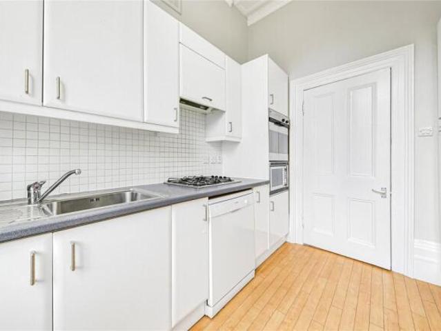 Apartment for rent in St. John's Wood, Greater London
