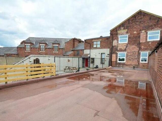 House for rent in Cutsyke, Castleford