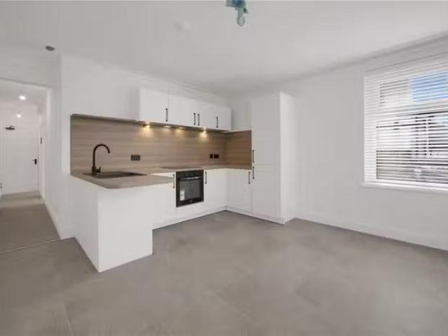 Apartment for rent in Falcon Lodge, Wales