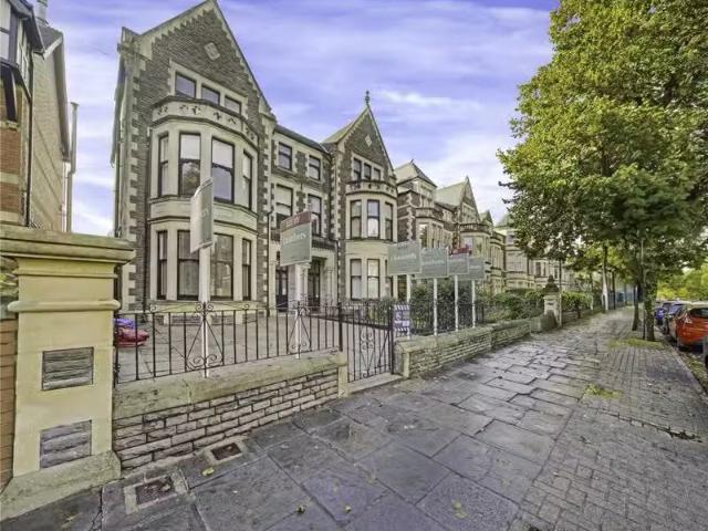 Apartment for rent in Falcon Lodge, Wales