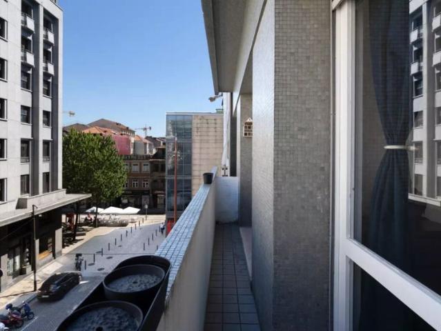 Apartamento alugar em Conjunto Urbano da Ribeira, Porto