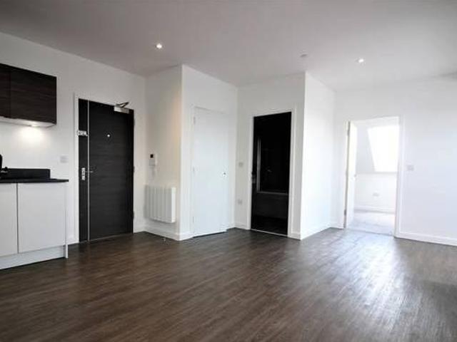 House for rent in Lyons, Greater London