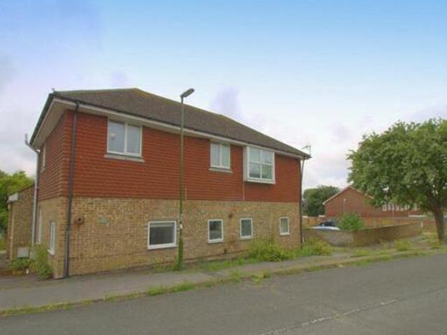 House for rent in Lyons, Greater London