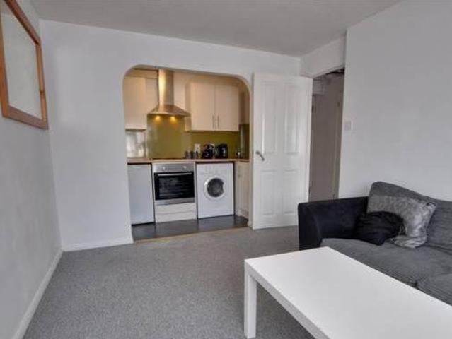 House for rent in Surrey