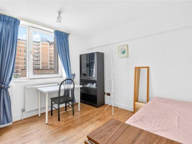 Apartment for rent in Cat Hill, England