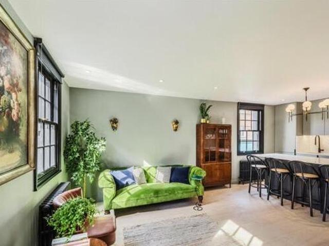 House for rent in Lyons, Greater London