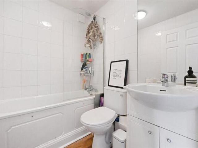 Apartment for rent in Cat Hill