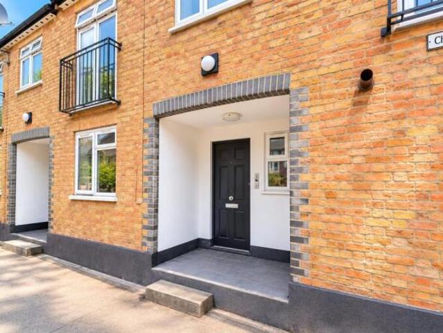 Apartment for rent in Cat Hill