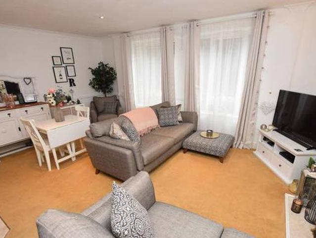 House for rent in Froggatt, East Midlands