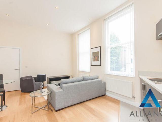 Apartment for rent in Cat Hill, England