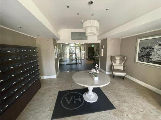 Apartment for rent in Milverton, Green Close