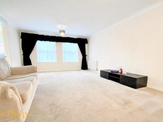 Apartment for rent in Enfield, Greater London