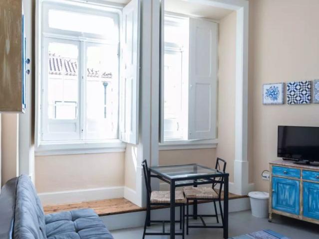 Apartamento alugar em Coimbra (Sé Nova, Santa Cruz, Almedina e São Bartolomeu), Coimbra
