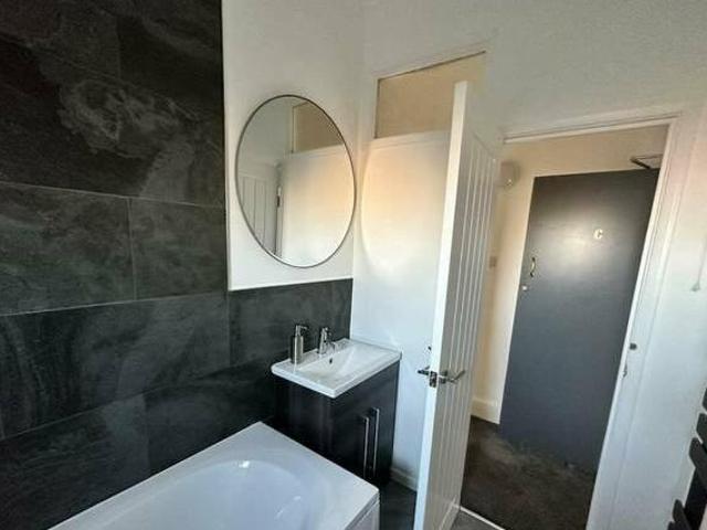 House for rent in Lyons, Greater London