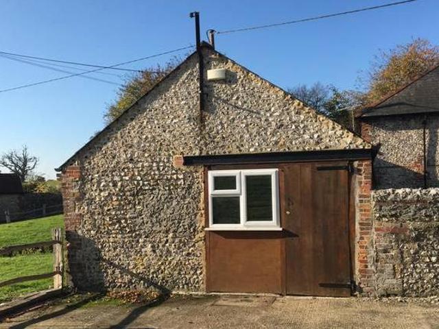 House for rent in West Sussex