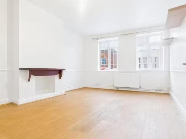 Apartment for rent in Iford, East Sussex