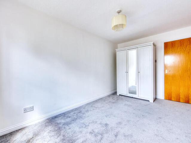 Apartment for rent in Grove Hill, Normanby