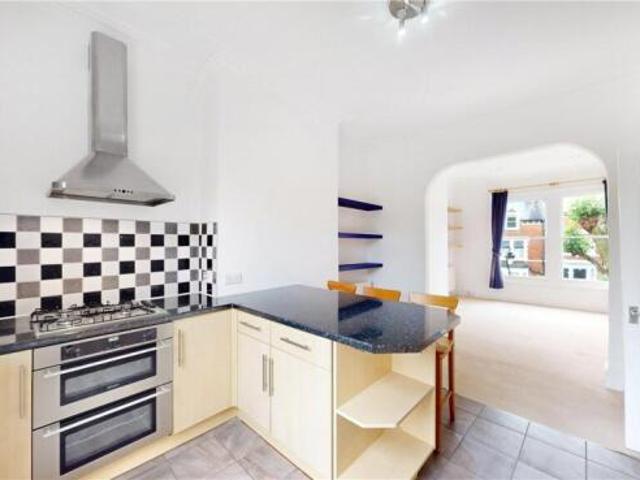 Apartment for rent in Highgate, Greater London
