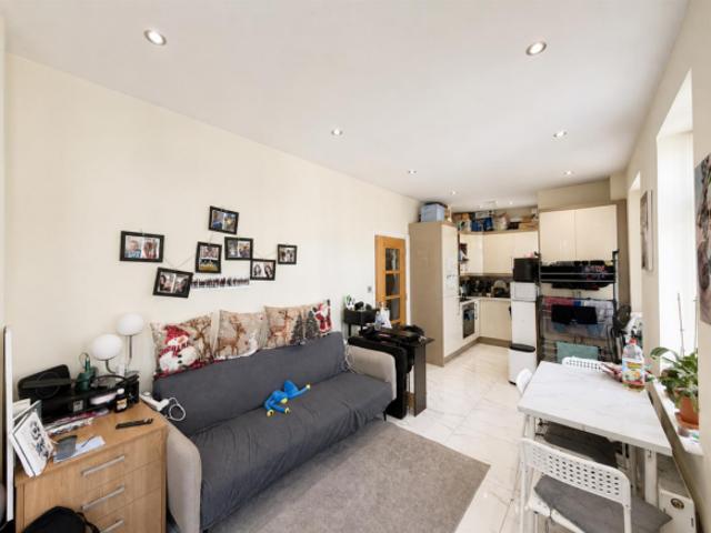 Apartment for rent in Greater London