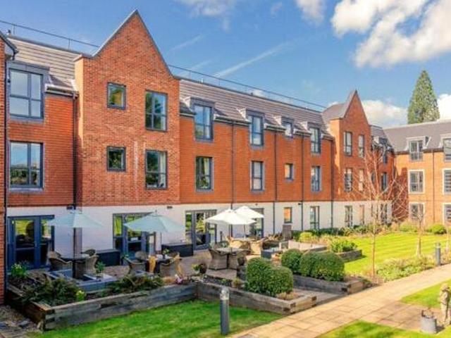 House for rent in Crowthorne