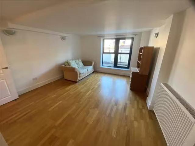 Apartment for rent in Hillview, Surrey