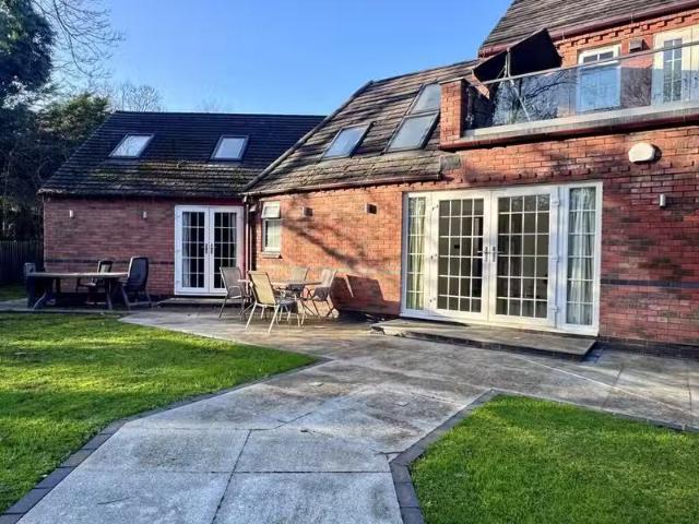 Apartment for rent in Gibbet Hill, West Midlands