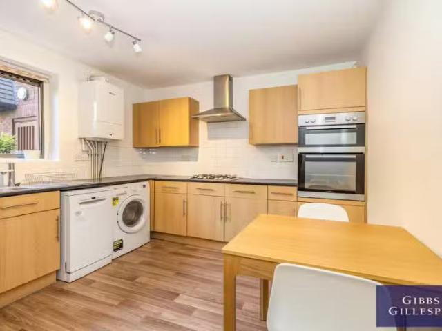Apartment for rent in Northwood